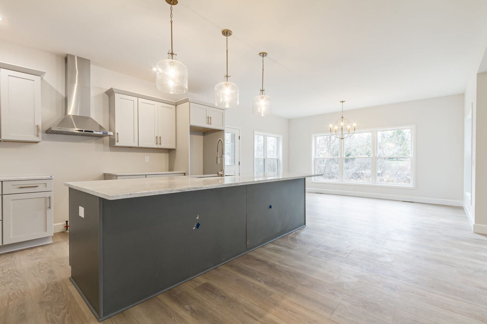 A two-storey in Canandaigua, Canandaigua, NY